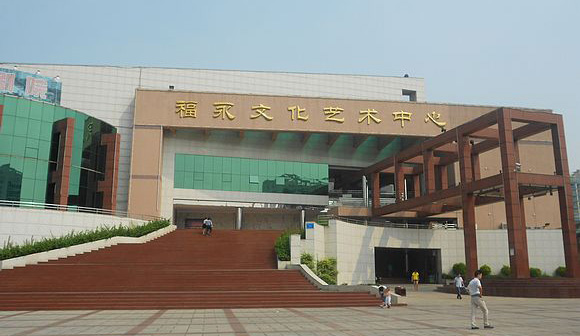 时代化妆学校献艺七彩年华